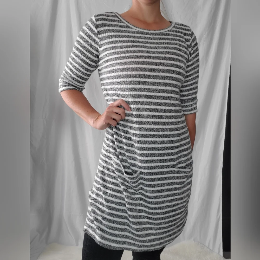 Jack by bb dakota dress. size medium. very good pre loved condition. - Picture 3 of 7